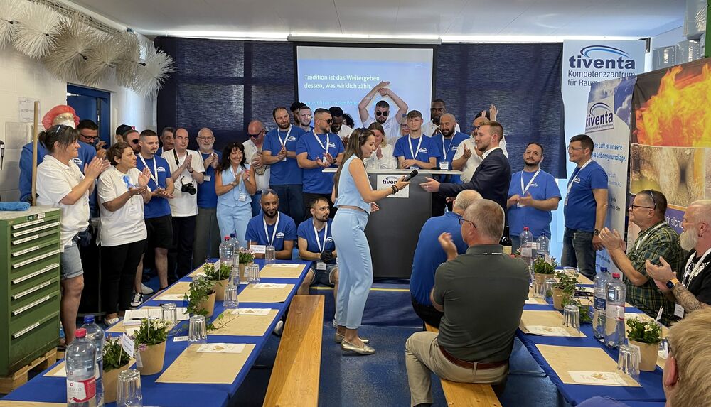 Gruppenbild: tiventianerinnen und tiventianer.
